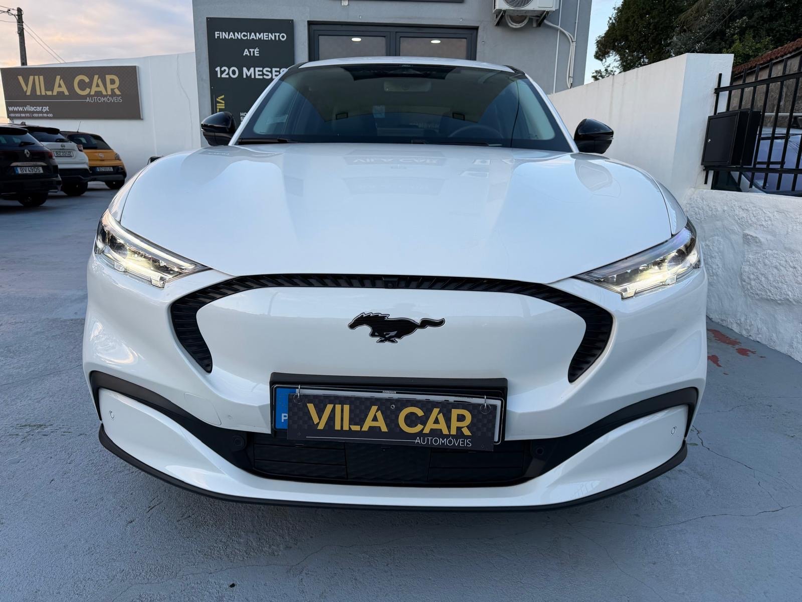 Ford Mustang Mach-E Standard - imagem 11