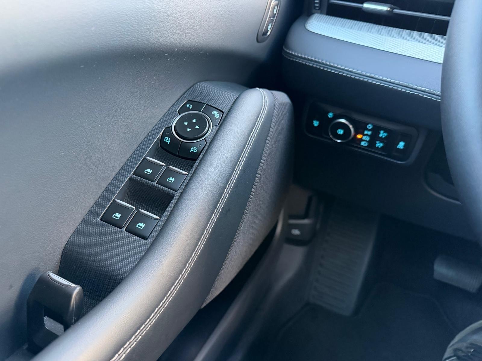 Ford Mustang Mach-E Standard - imagem 20