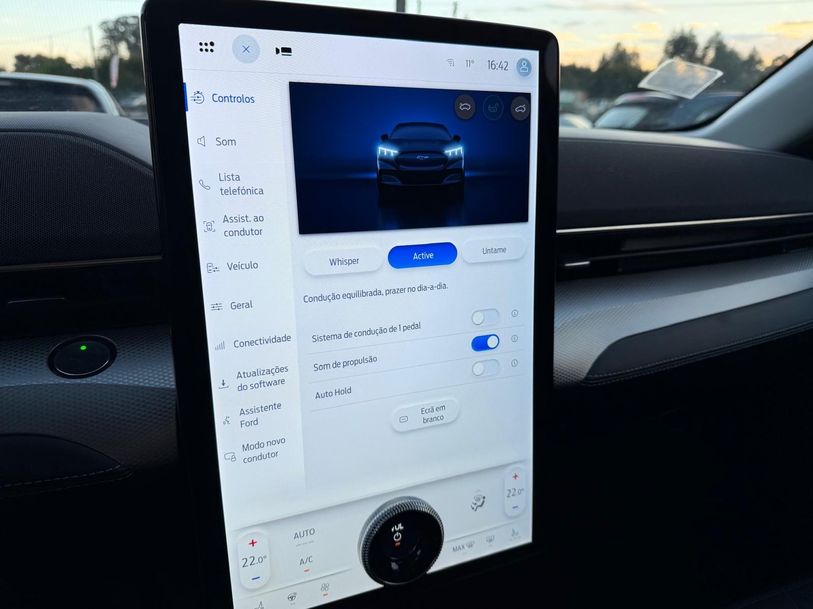 Ford Mustang Mach-E Standard - imagem 35