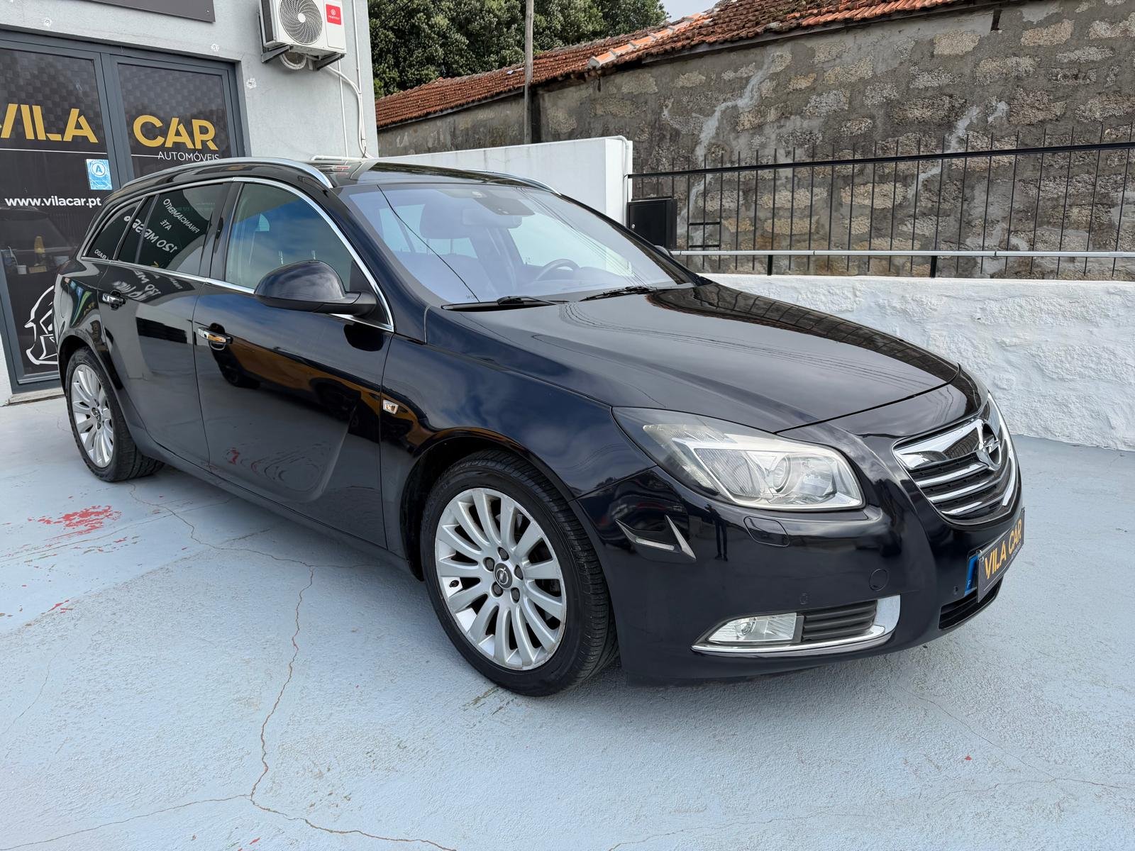 Opel Insignia 2.0 CDTI Cosmo ecoFLEX - imagem 2