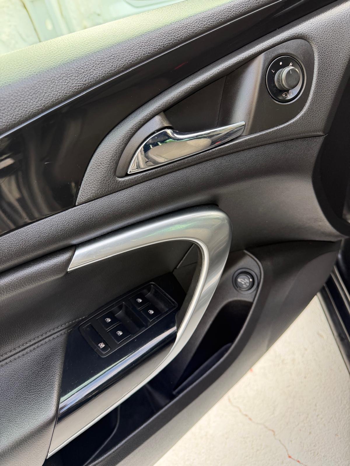 Opel Insignia 2.0 CDTI Cosmo ecoFLEX - imagem 20