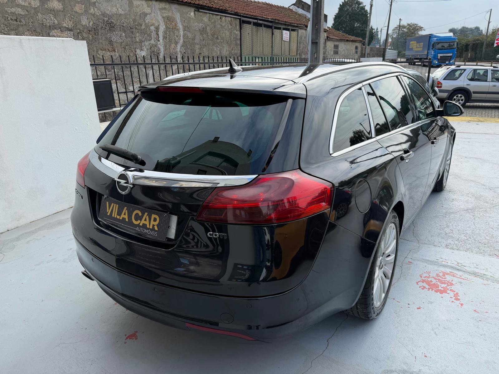 Opel Insignia 2.0 CDTI Cosmo ecoFLEX - imagem 6