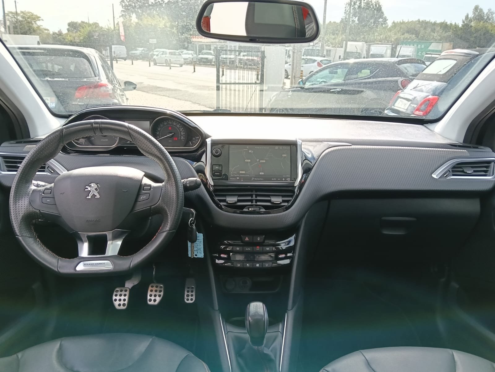 Peugeot 208 - imagem 20