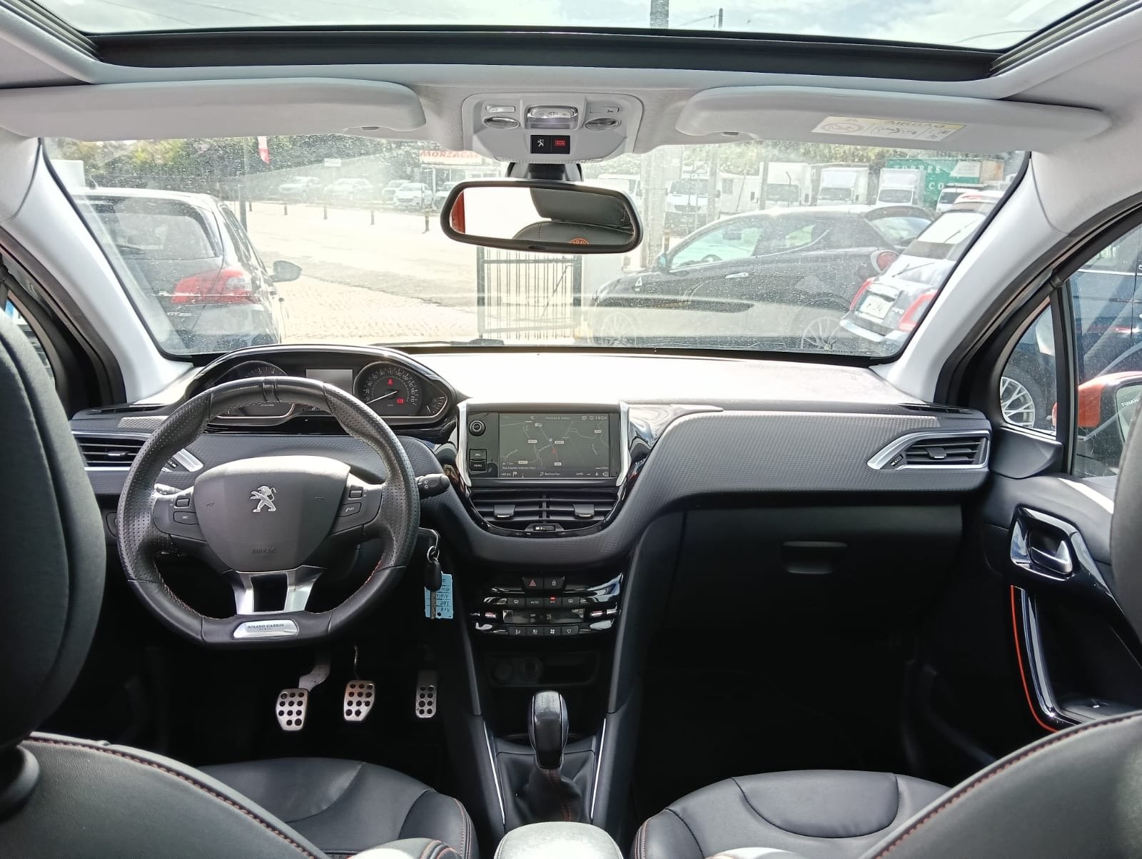 Peugeot 208 - imagem 21